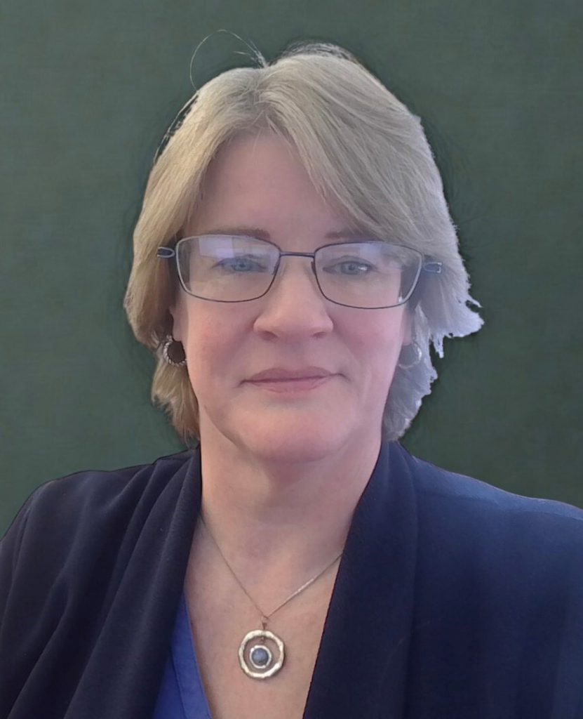 Lori Remington headshot